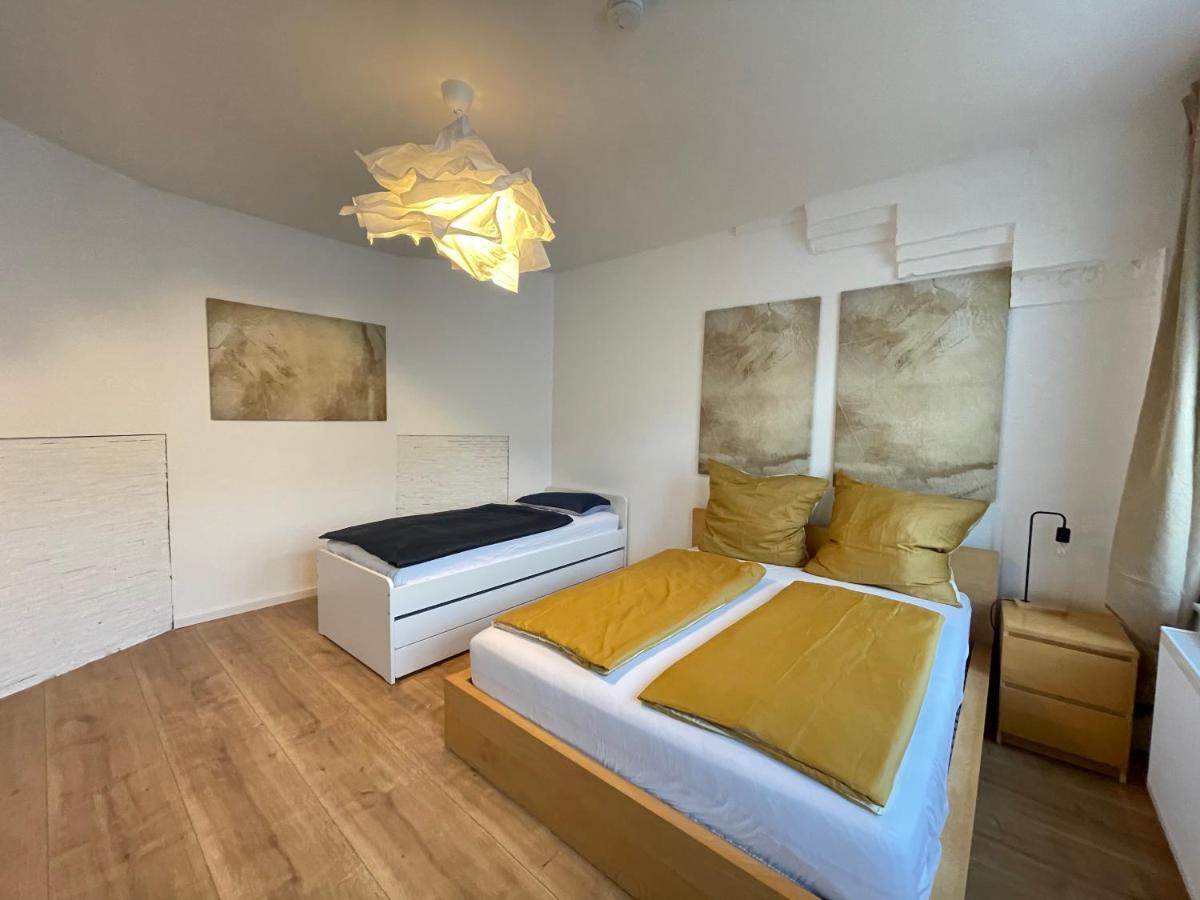 150Qm - 5 Rooms - Free Parking - Mallibase Apartments Hannover Bagian luar foto