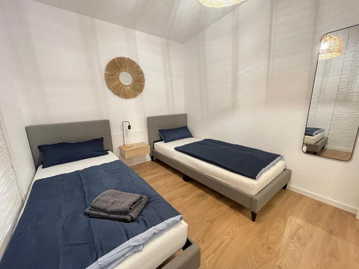 150Qm - 5 Rooms - Free Parking - Mallibase Apartments Hannover Bagian luar foto